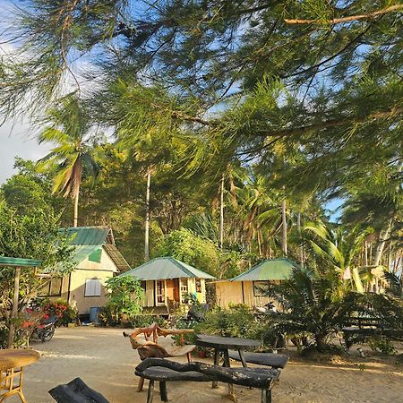 Floresitas Beach Resort El Nido Exterior photo
